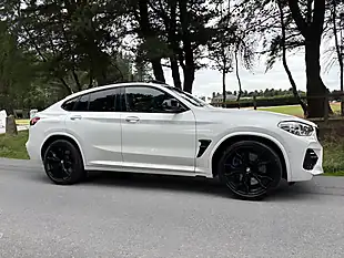 Used 2019 BMW X4 M Competition White - Interior and Exterior details 3