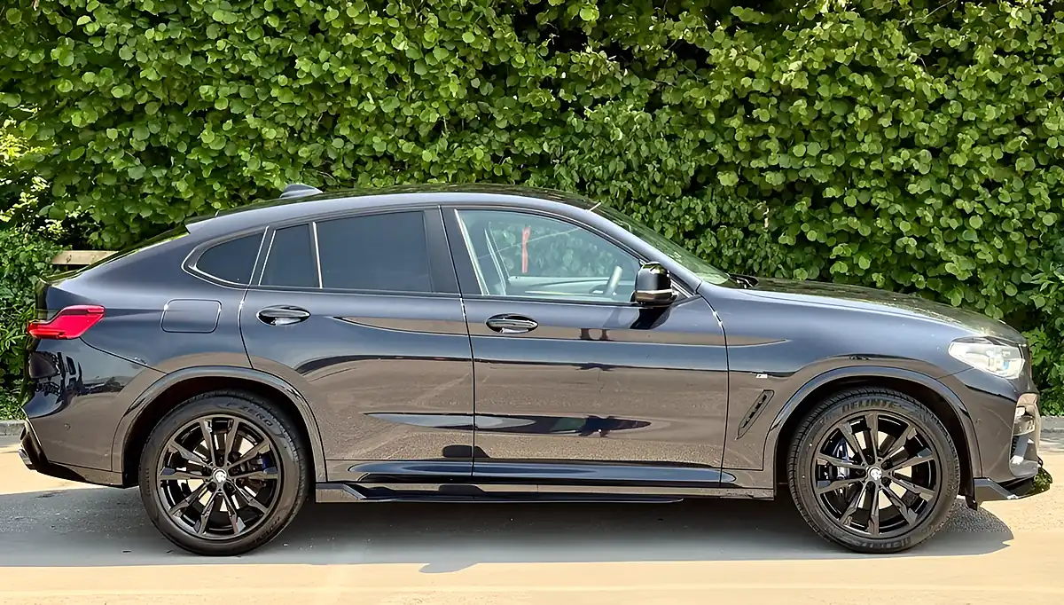 Used 2019 BMW X4 M Sport Black - Interior and Exterior details 12
