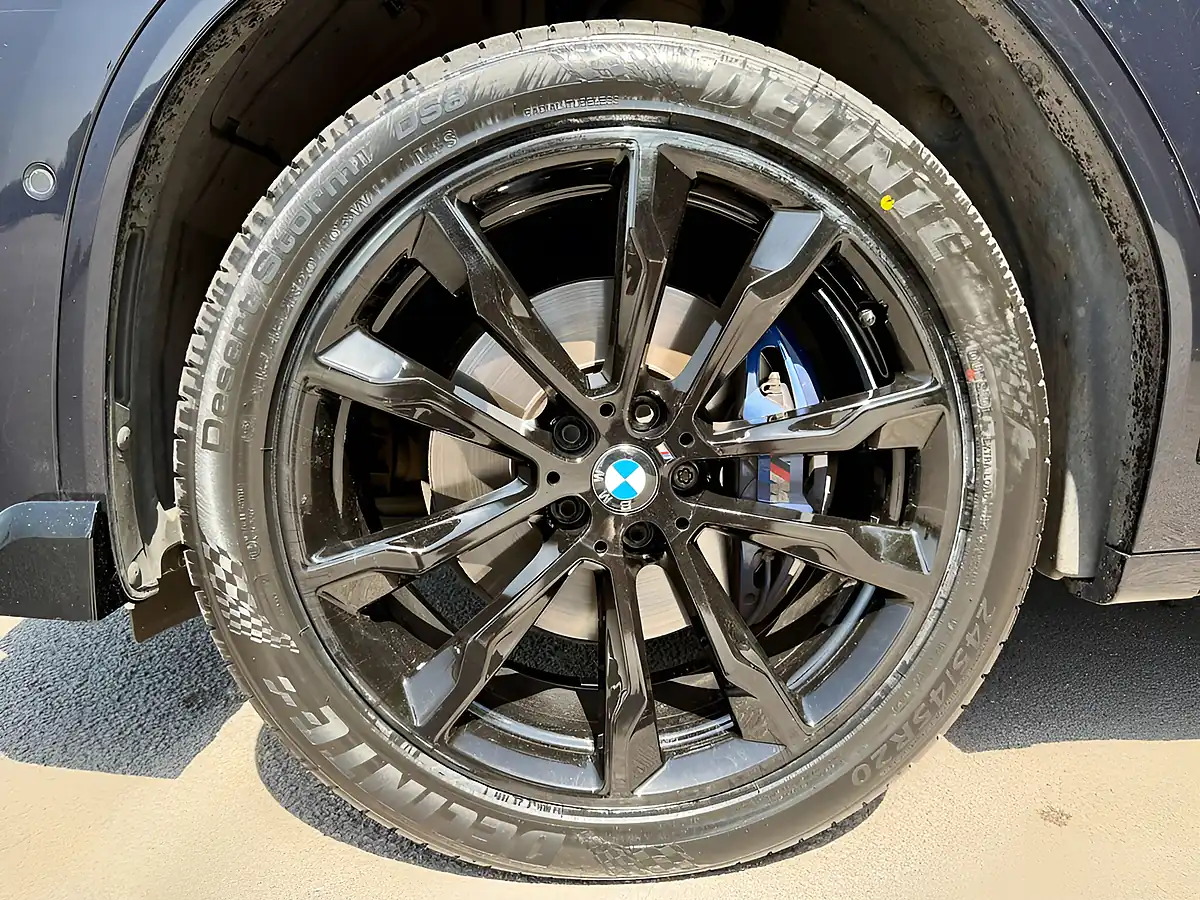 Used 2019 BMW X4 M Sport Black - Interior and Exterior details 6