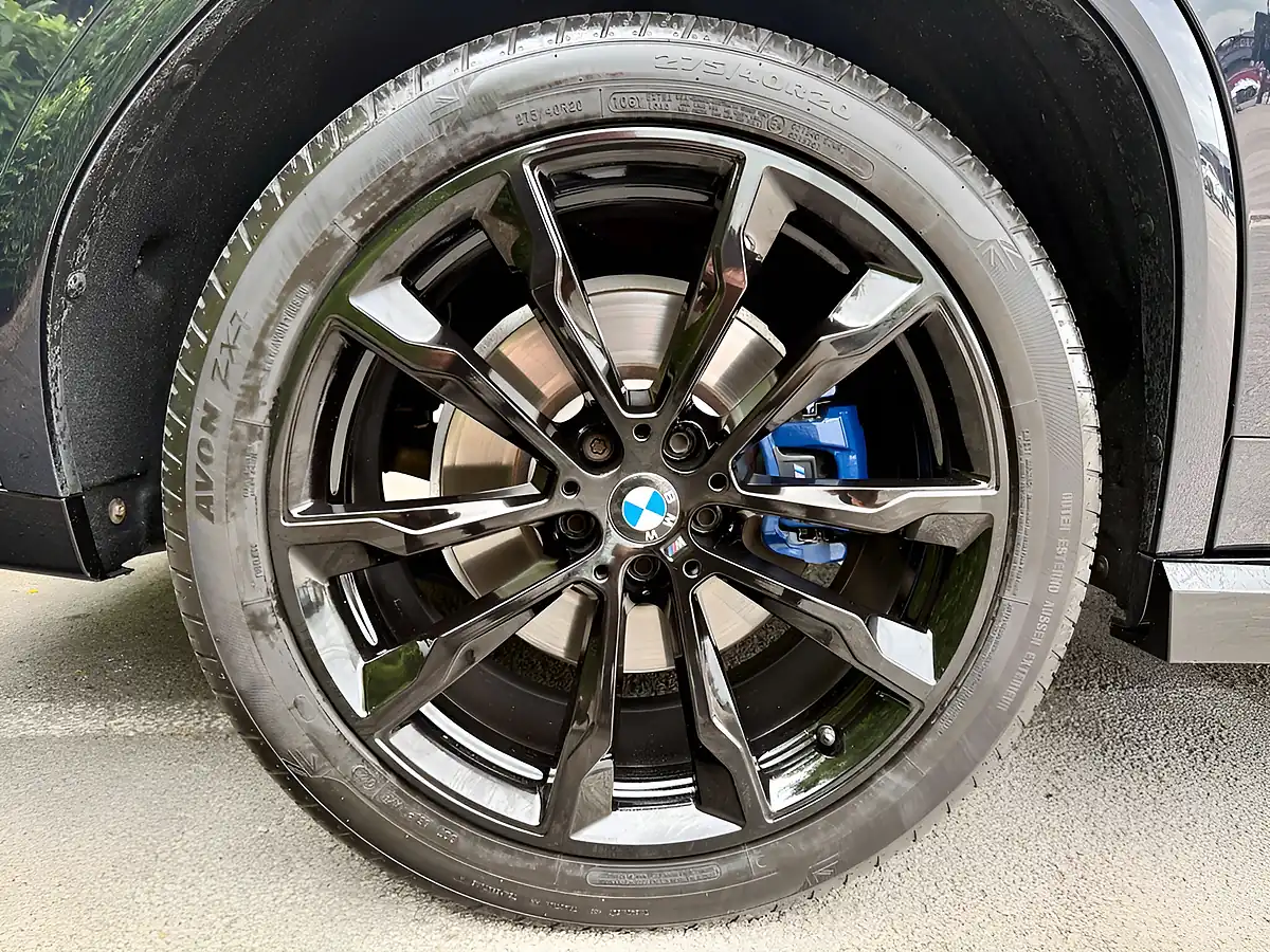 Used 2019 BMW X4 M Sport Black - Interior and Exterior details 12
