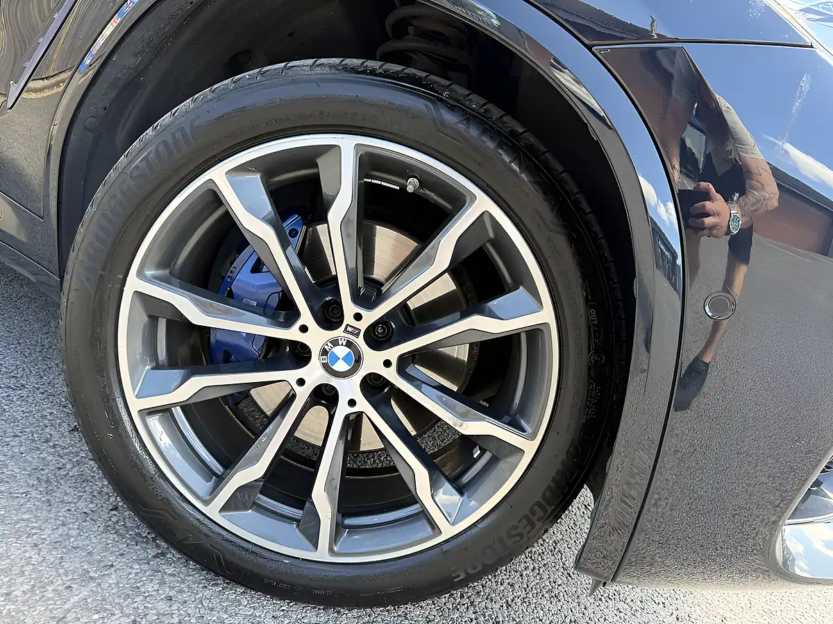 Used 2019 BMW X4 M Sport Black - Interior and Exterior details 17