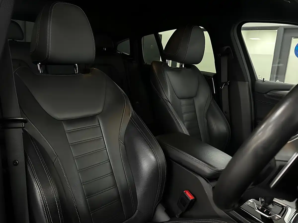 Used 2019 BMW X4 M Sport Black - Interior and Exterior details 14