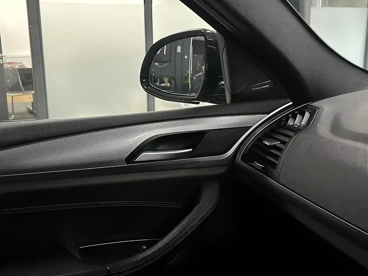 Used 2019 BMW X4 M Sport Grey - Interior and Exterior details 17