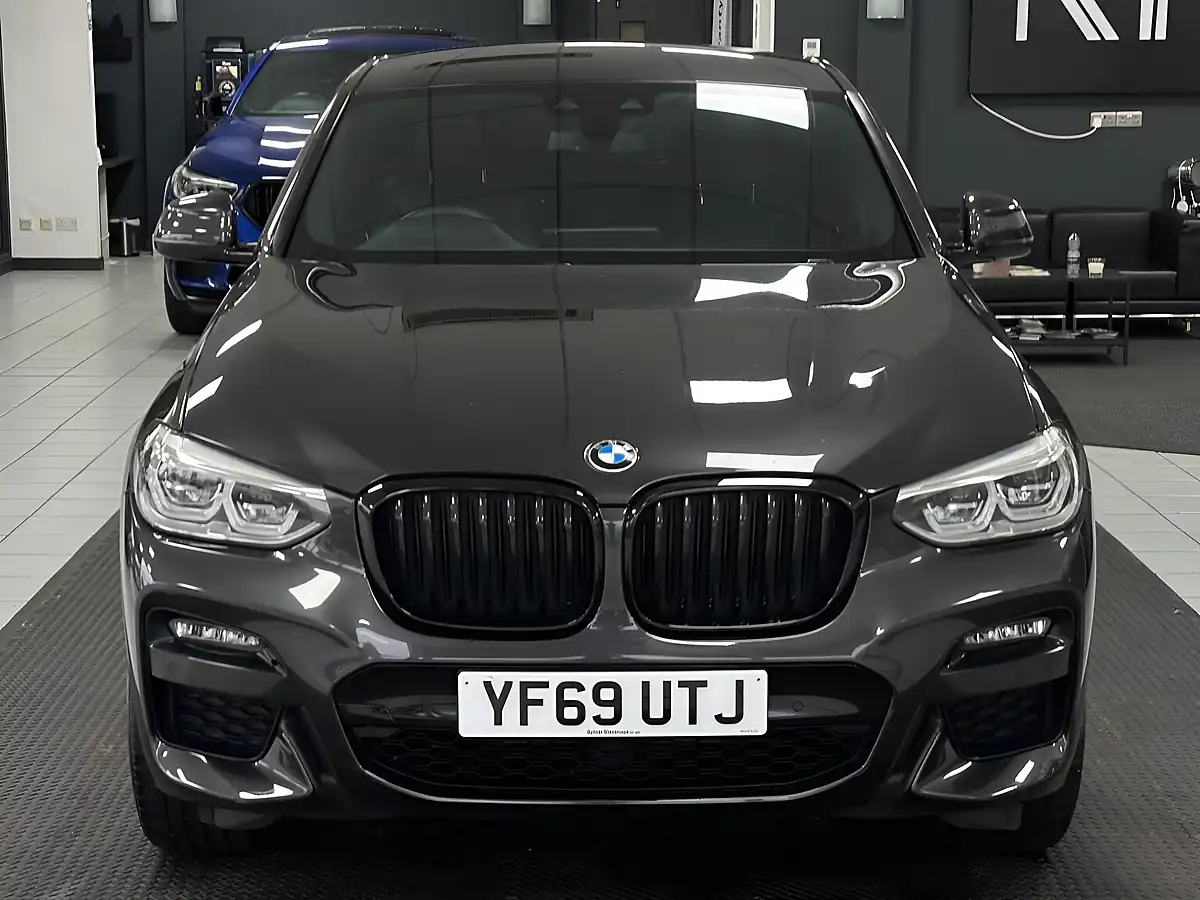 Used 2019 BMW X4 M Sport Grey - Interior and Exterior details 5