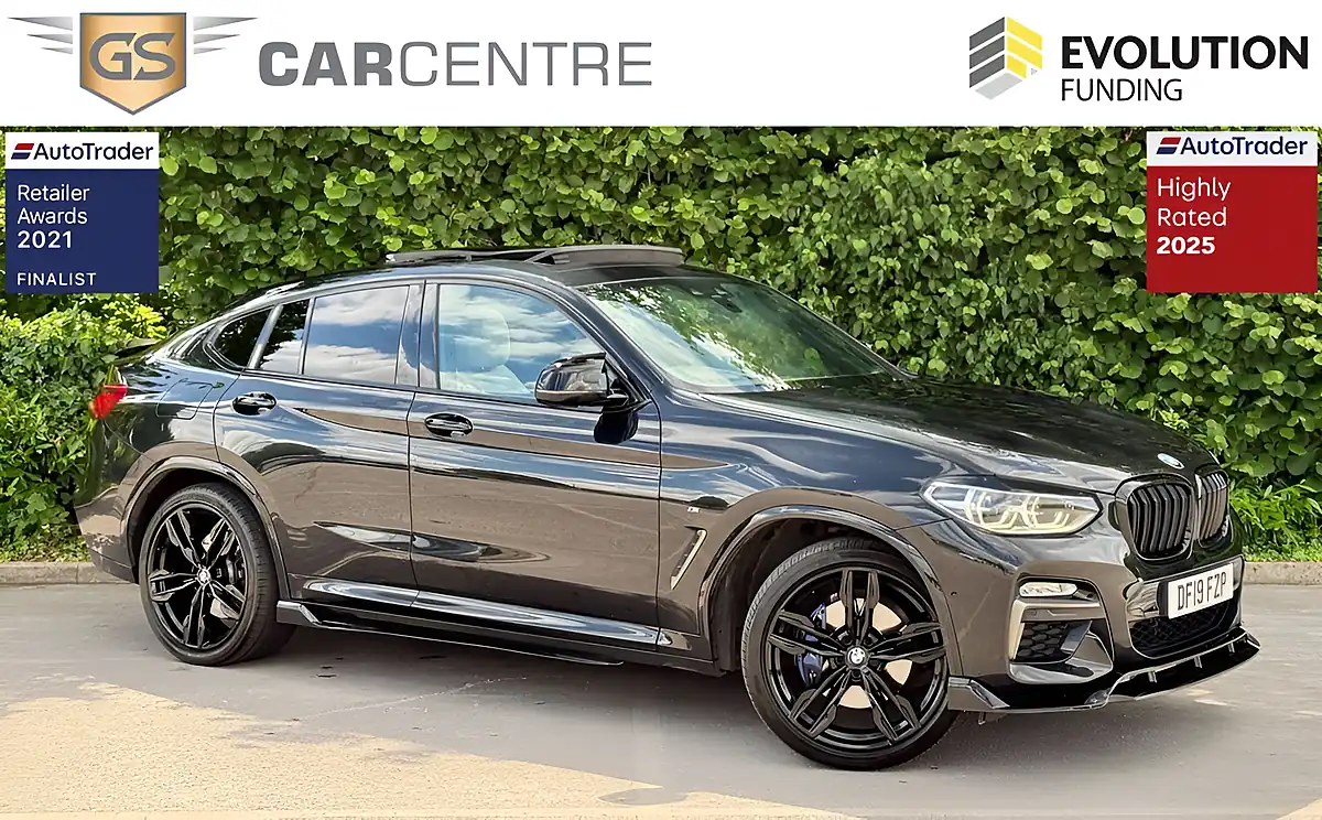 Used 2019 BMW X4 M Sport Plus Black - Front View
