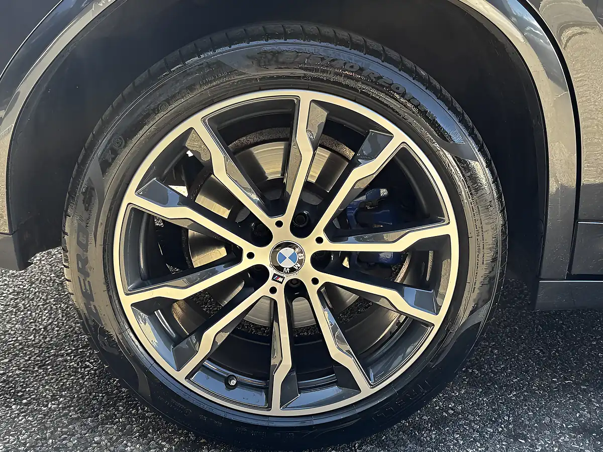 Used 2019 BMW X4 M Sport Sophisto Grey - Interior and Exterior details 12