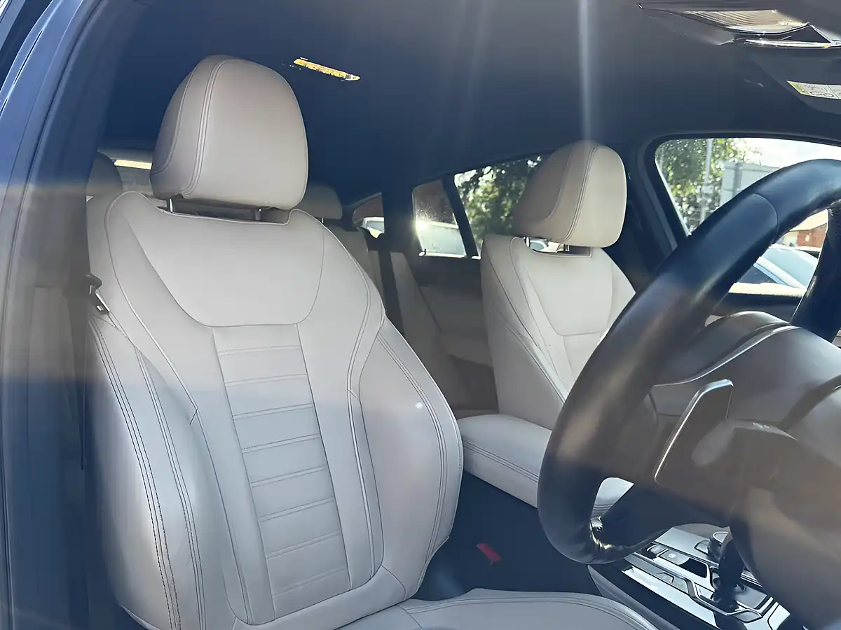 Used 2019 BMW X4 M Sport Sophisto Grey - Interior and Exterior details 14