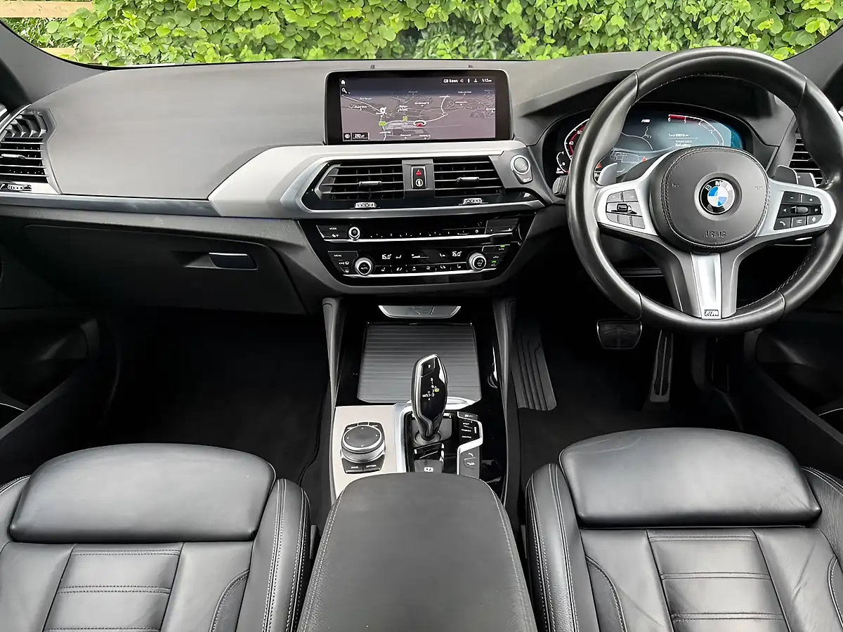 Used 2019 BMW X4 M Sport White - Interior and Exterior details 15