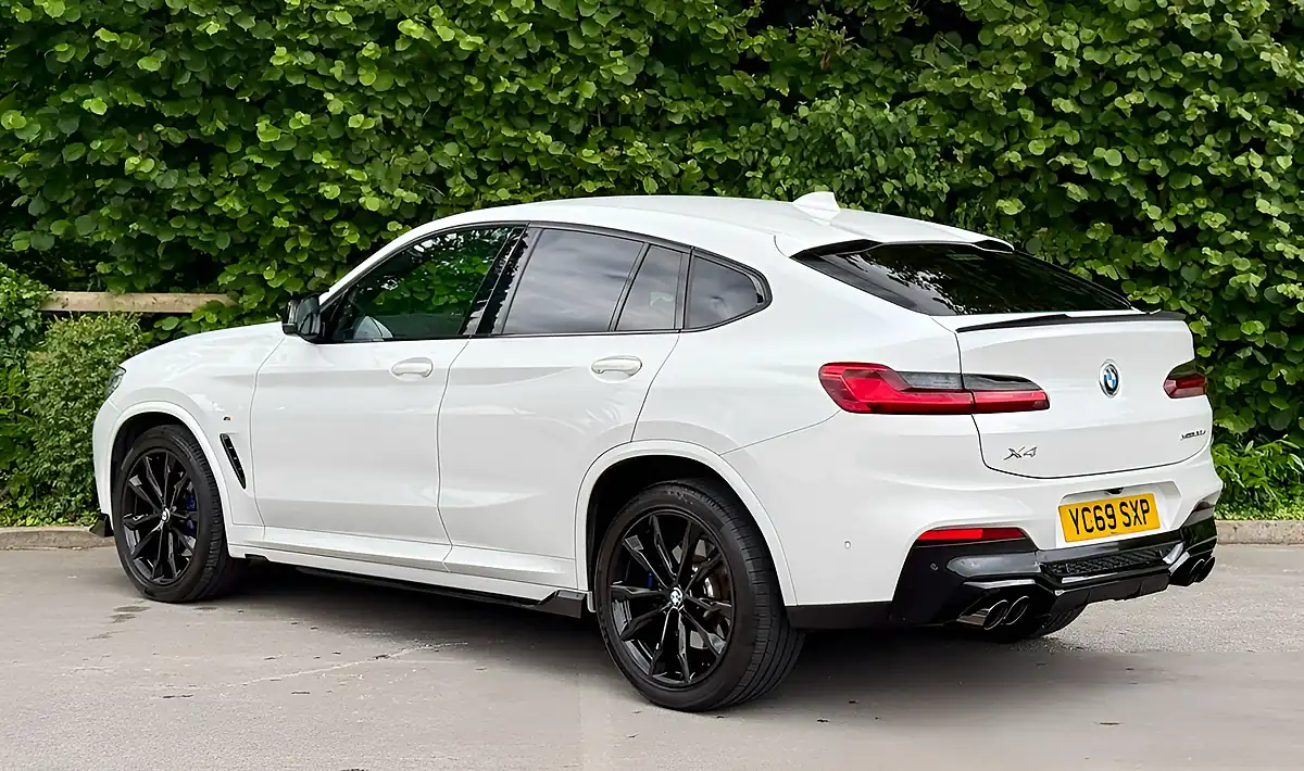 Used 2019 BMW X4 M Sport White - Interior and Exterior details 3