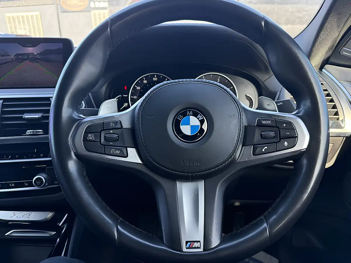 Used 2019 BMW X4 M Sport White - Interior and Exterior details 14