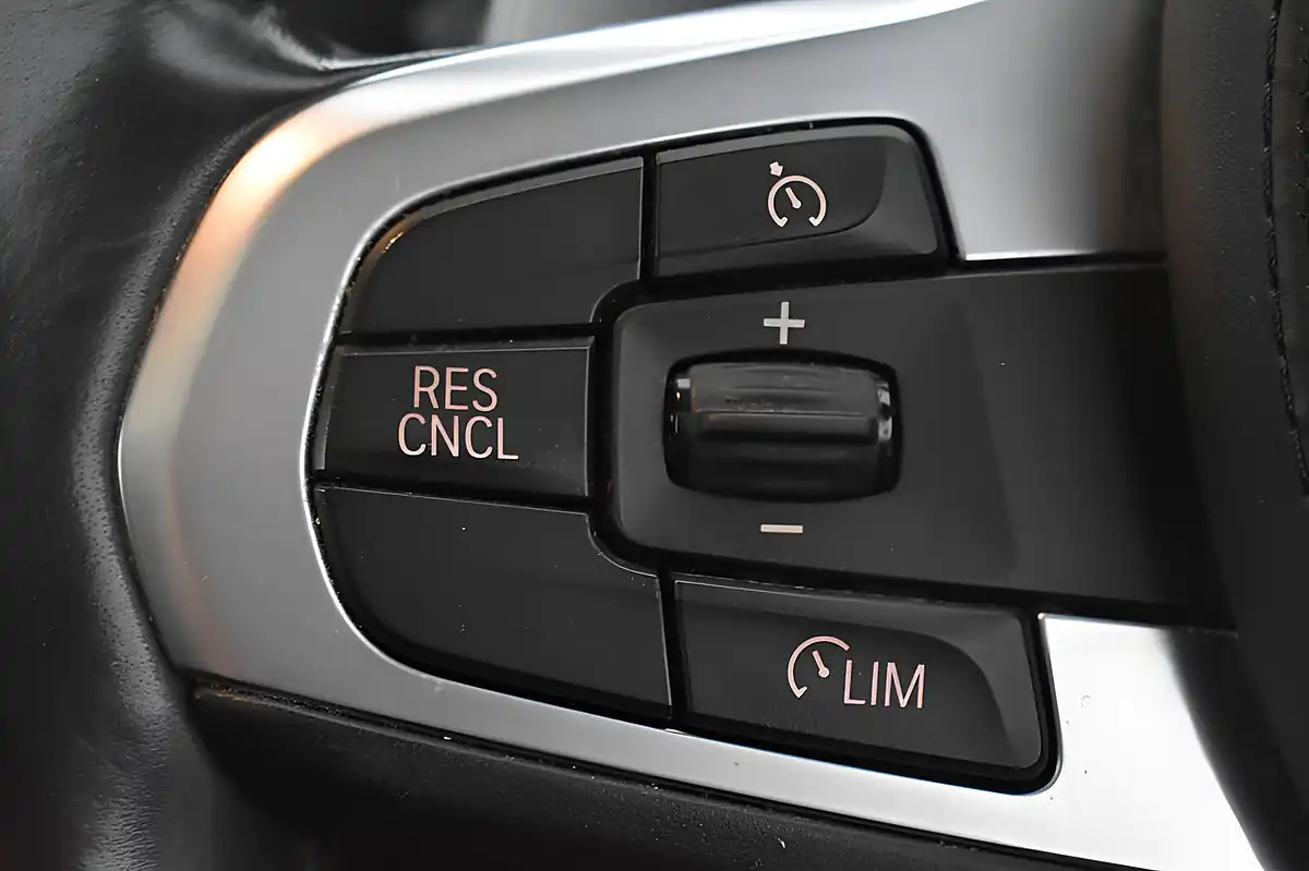 Used 2019 BMW X4 M Sport X Black - Interior and Exterior details 17