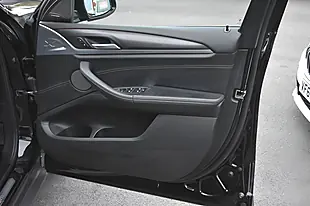 Used 2019 BMW X4 M Sport X Black - Interior and Exterior details 9