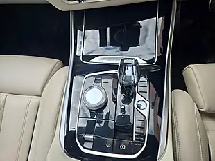 Used 2019 BMW X5 Auto Xdrive Black - Interior and Exterior details 10