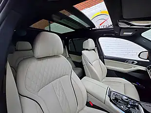 Used 2019 BMW X5 Auto Xdrive Black - Interior and Exterior details 12