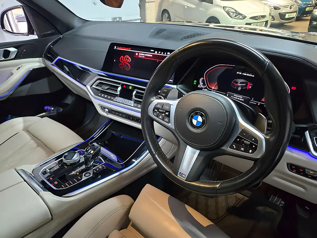 Used 2019 BMW X5 Auto Xdrive Black - Interior and Exterior details 7