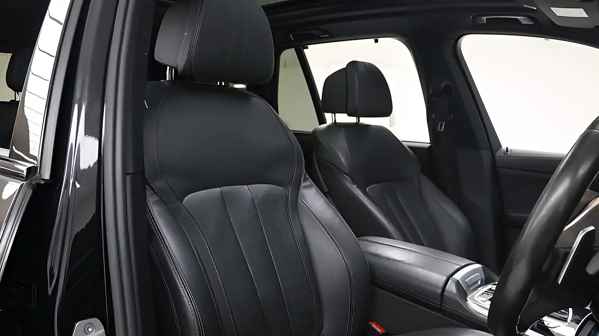 Used 2019 BMW X5 Black - Interior and Exterior details 15