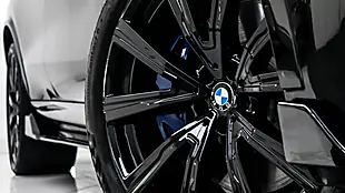 Used 2019 BMW X5 Black - Interior and Exterior details 7