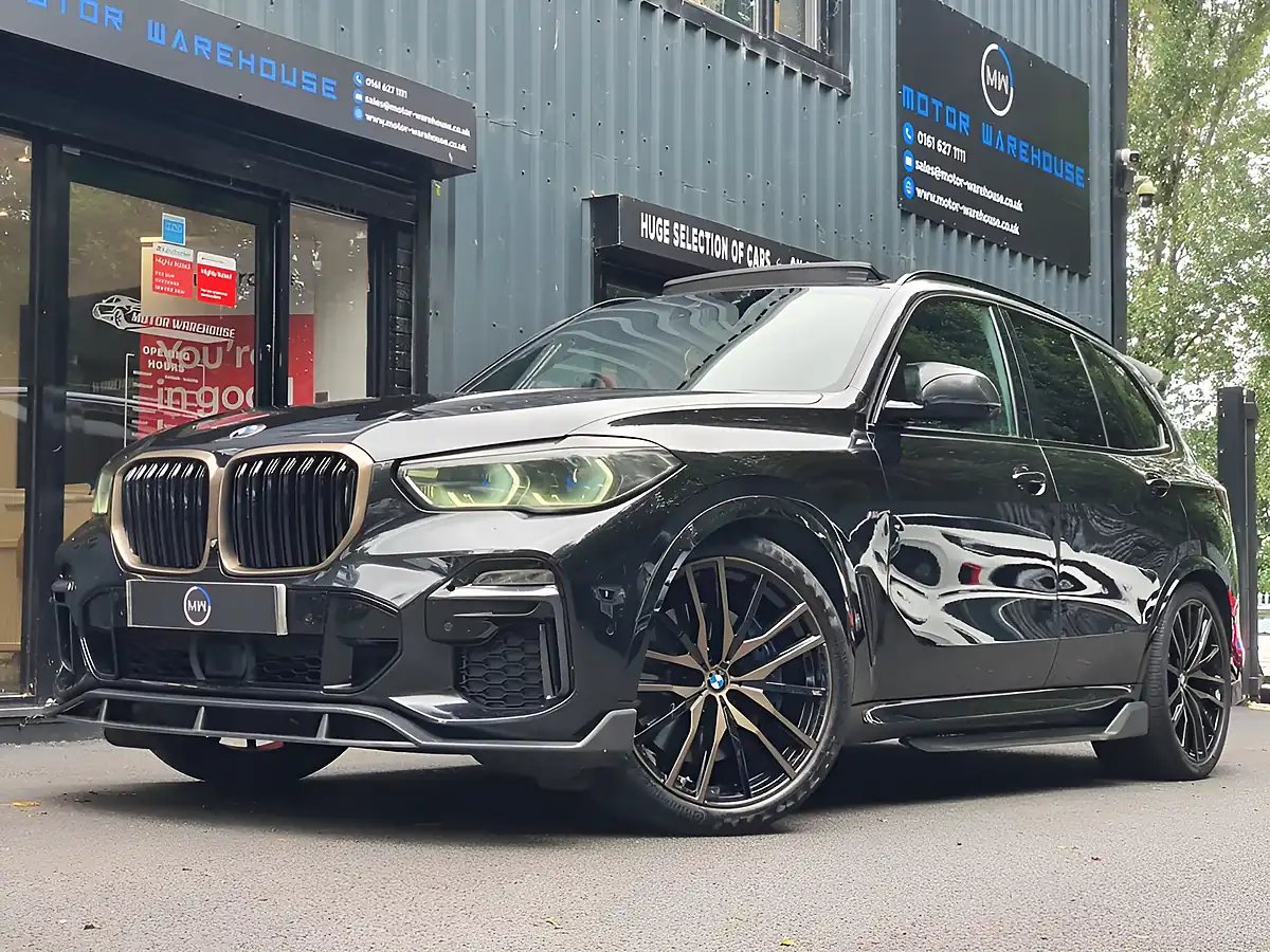Used 2019 BMW X5 Black - Front View