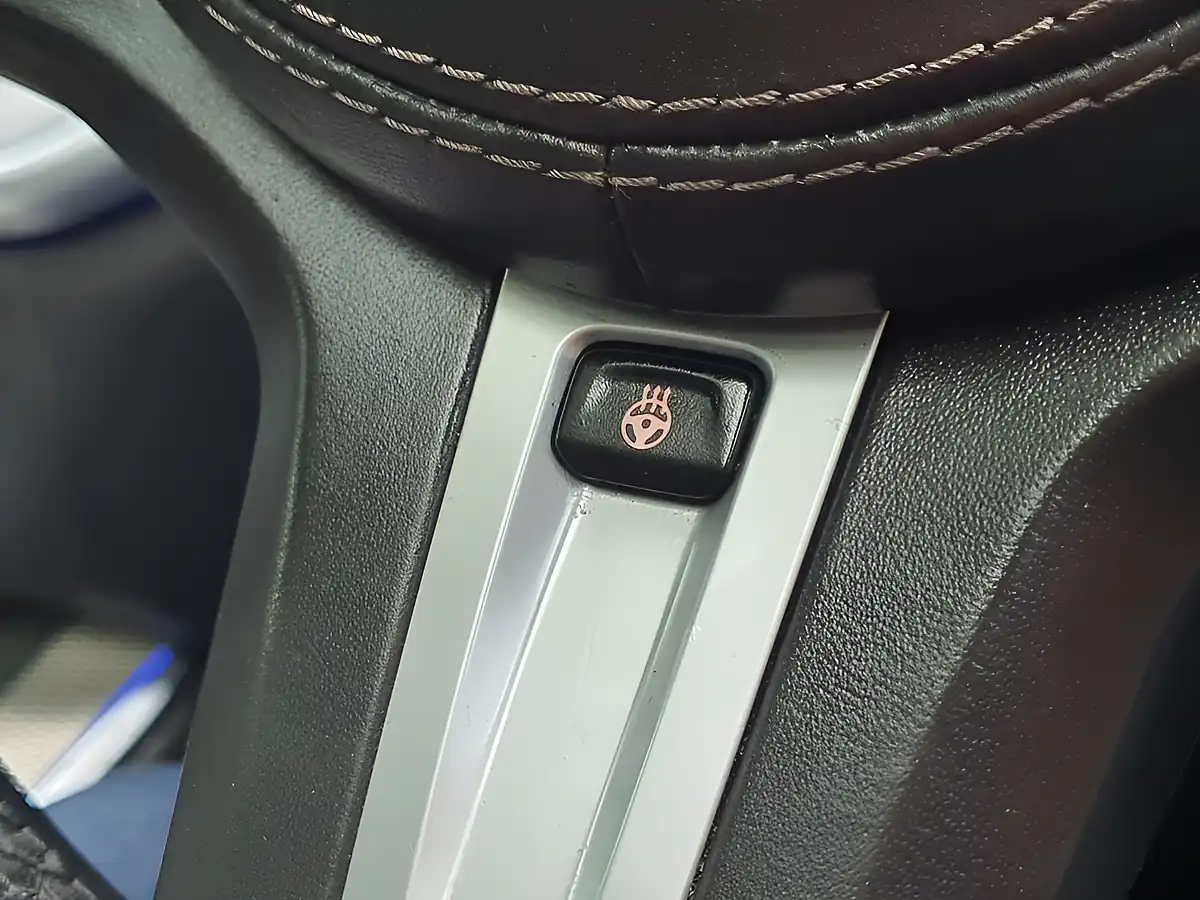 Used 2019 BMW X5 Black - Interior and Exterior details 18