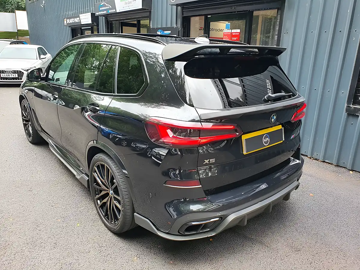 Used 2019 BMW X5 Black - Interior and Exterior details 5