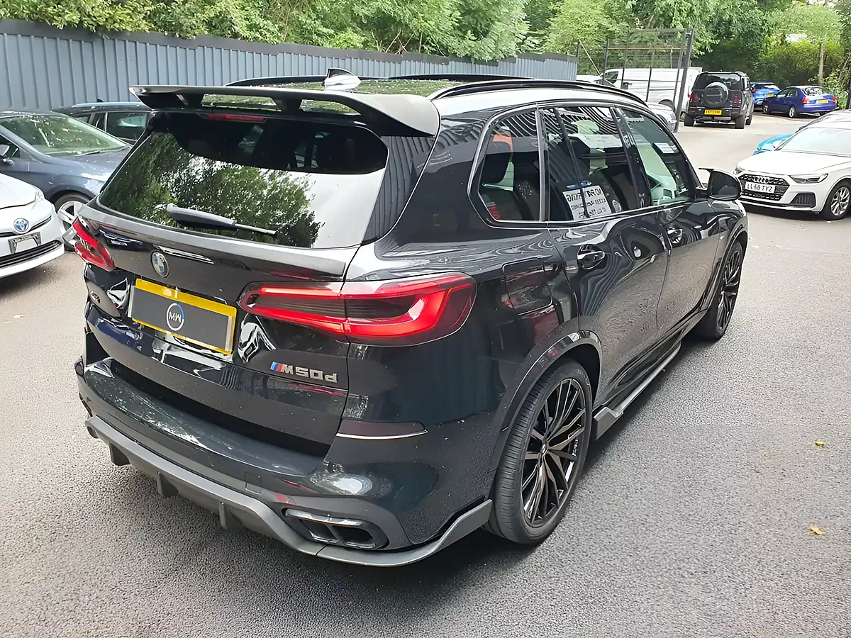 Used 2019 BMW X5 Black - Interior and Exterior details 9