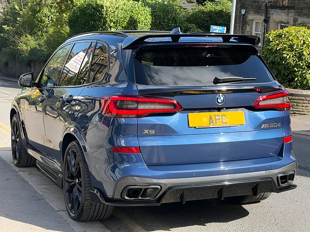 Used 2019 BMW X5 Blue - Interior and Exterior details 4