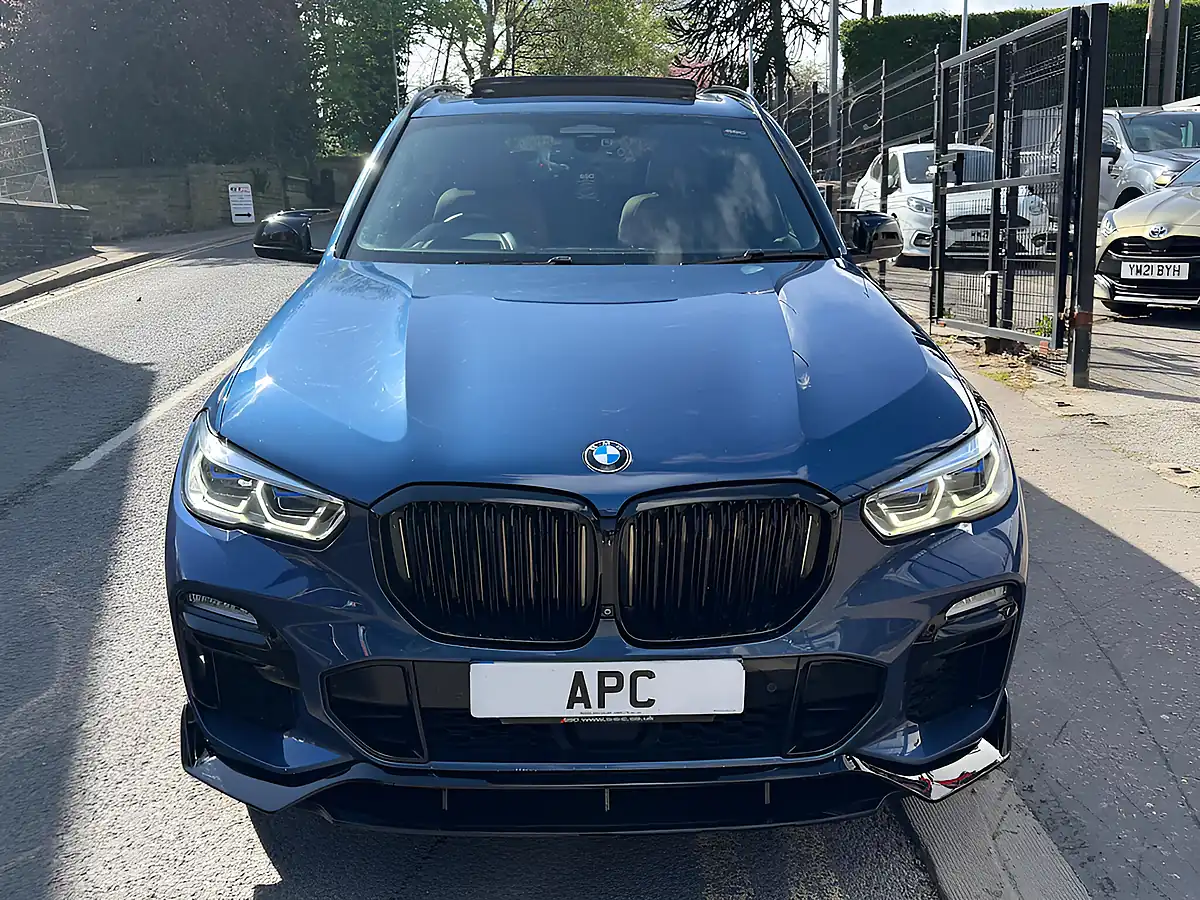 Used 2019 BMW X5 Blue - Interior and Exterior details 9