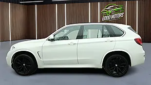 Used 2019 BMW X5 Estate White - Interior and Exterior details 10
