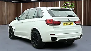 Used 2019 BMW X5 Estate White - Interior and Exterior details 9