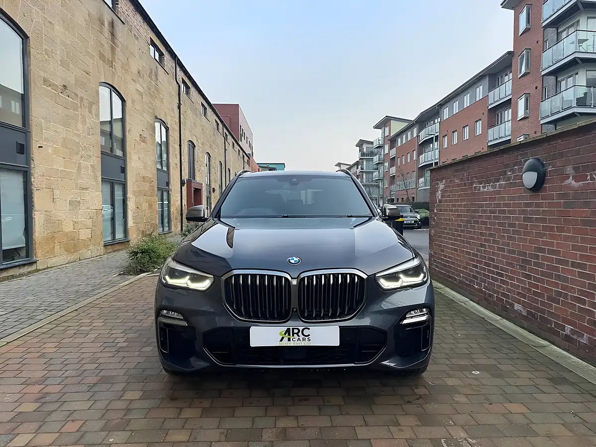 Used 2019 BMW X5 Grey - Interior and Exterior details 14