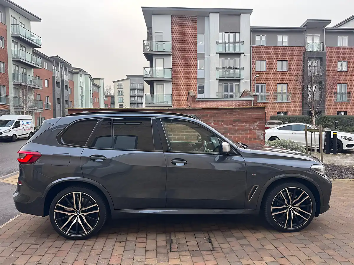 Used 2019 BMW X5 Grey - Interior and Exterior details 17