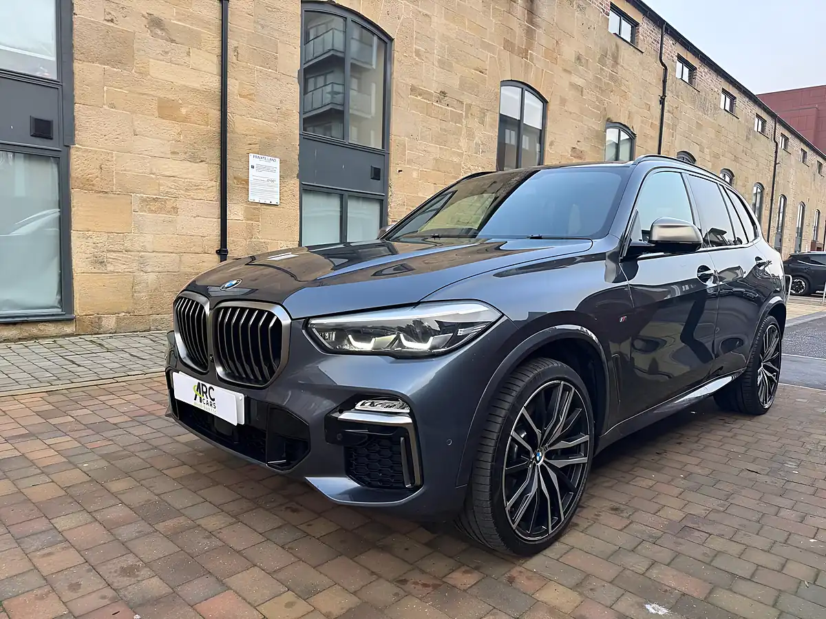 Used 2019 BMW X5 Grey - Interior and Exterior details 4