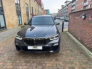 Used 2019 BMW X5 Grey - Interior and Exterior details 9