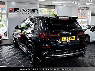 Used 2019 BMW X5 M Performance Black - Interior and Exterior details 9