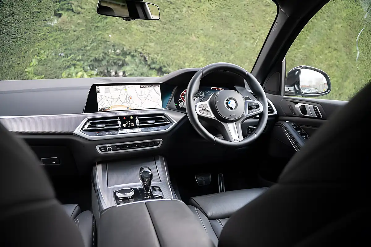 Used 2019 BMW X5 M Sport Arctic Grey - Interior and Exterior details 19