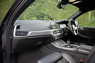 Used 2019 BMW X5 M Sport Arctic Grey - Interior and Exterior details 20