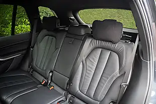 Used 2019 BMW X5 M Sport Arctic Grey - Interior and Exterior details 12