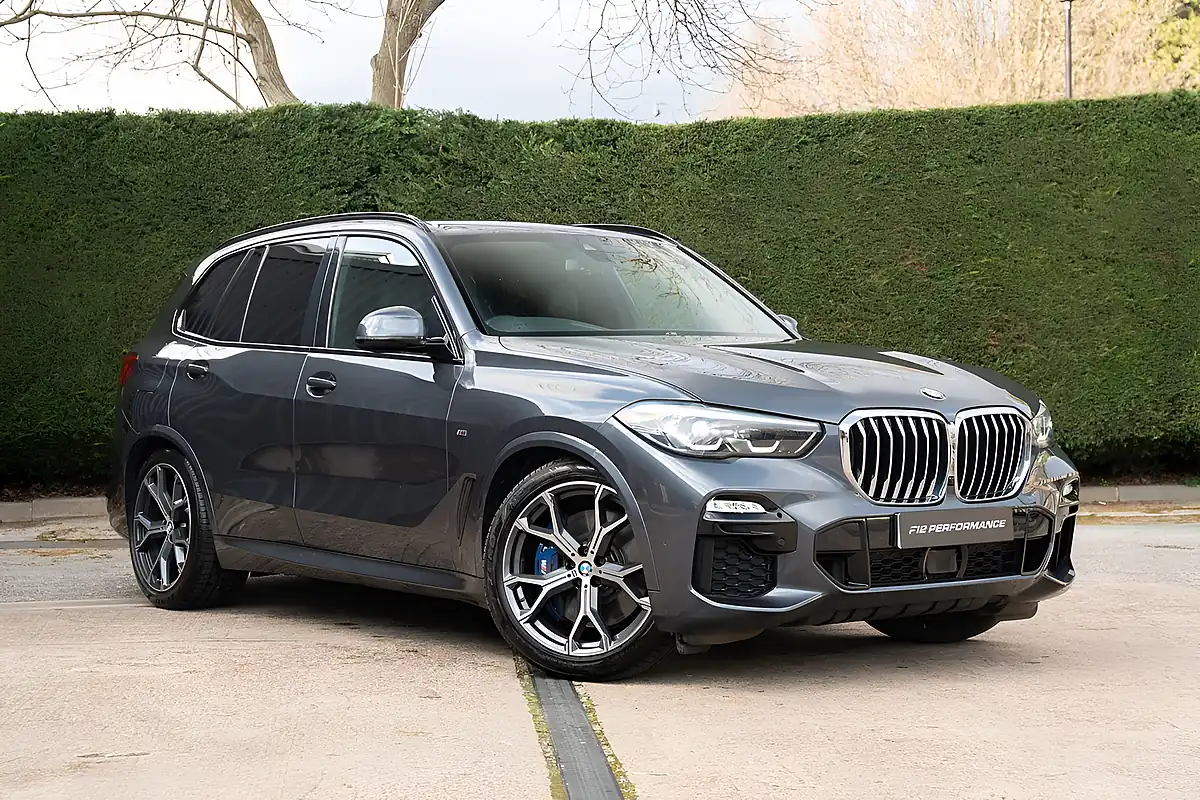 Used 2019 BMW X5 M Sport Arctic Grey - Interior and Exterior details 19