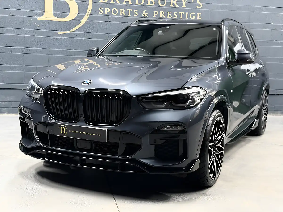 Used 2019 BMW X5 M Sport Arctic Grey Metallic - Interior and Exterior details 11