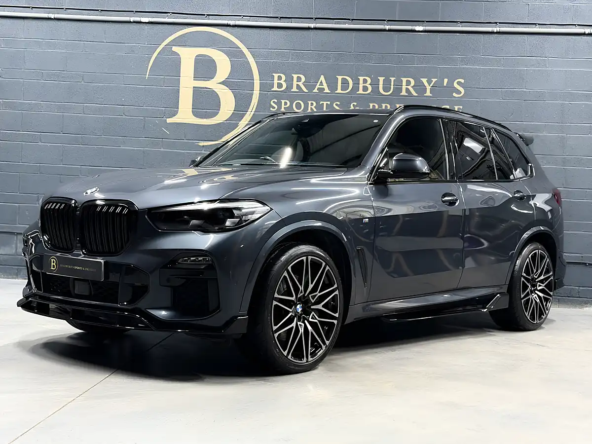Used 2019 BMW X5 M Sport Arctic Grey Metallic - Interior and Exterior details 6