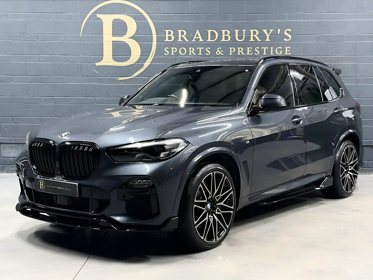 Used 2019 BMW X5 M Sport Arctic Grey Metallic - Interior and Exterior details 9
