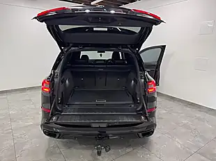 Used 2019 BMW X5 M Sport Black - Interior and Exterior details 12