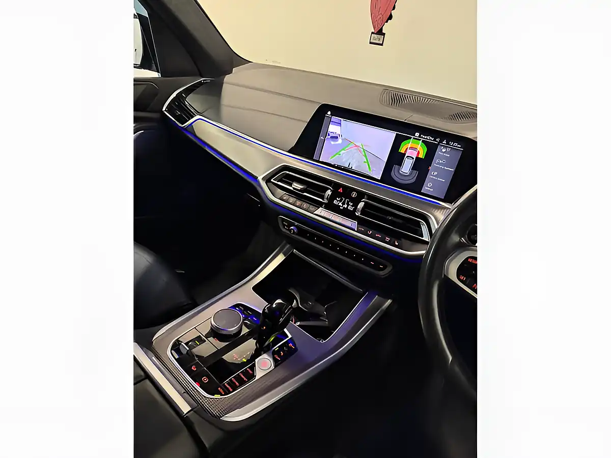 Used 2019 BMW X5 M Sport Black - Interior and Exterior details 13