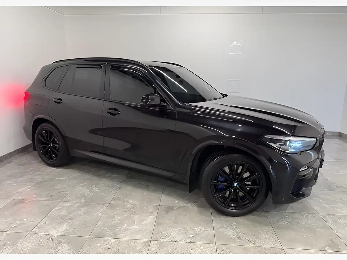 Used 2019 BMW X5 M Sport Black - Interior and Exterior details 2