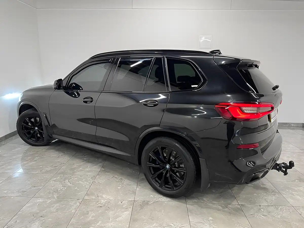 Used 2019 BMW X5 M Sport Black - Interior and Exterior details 6