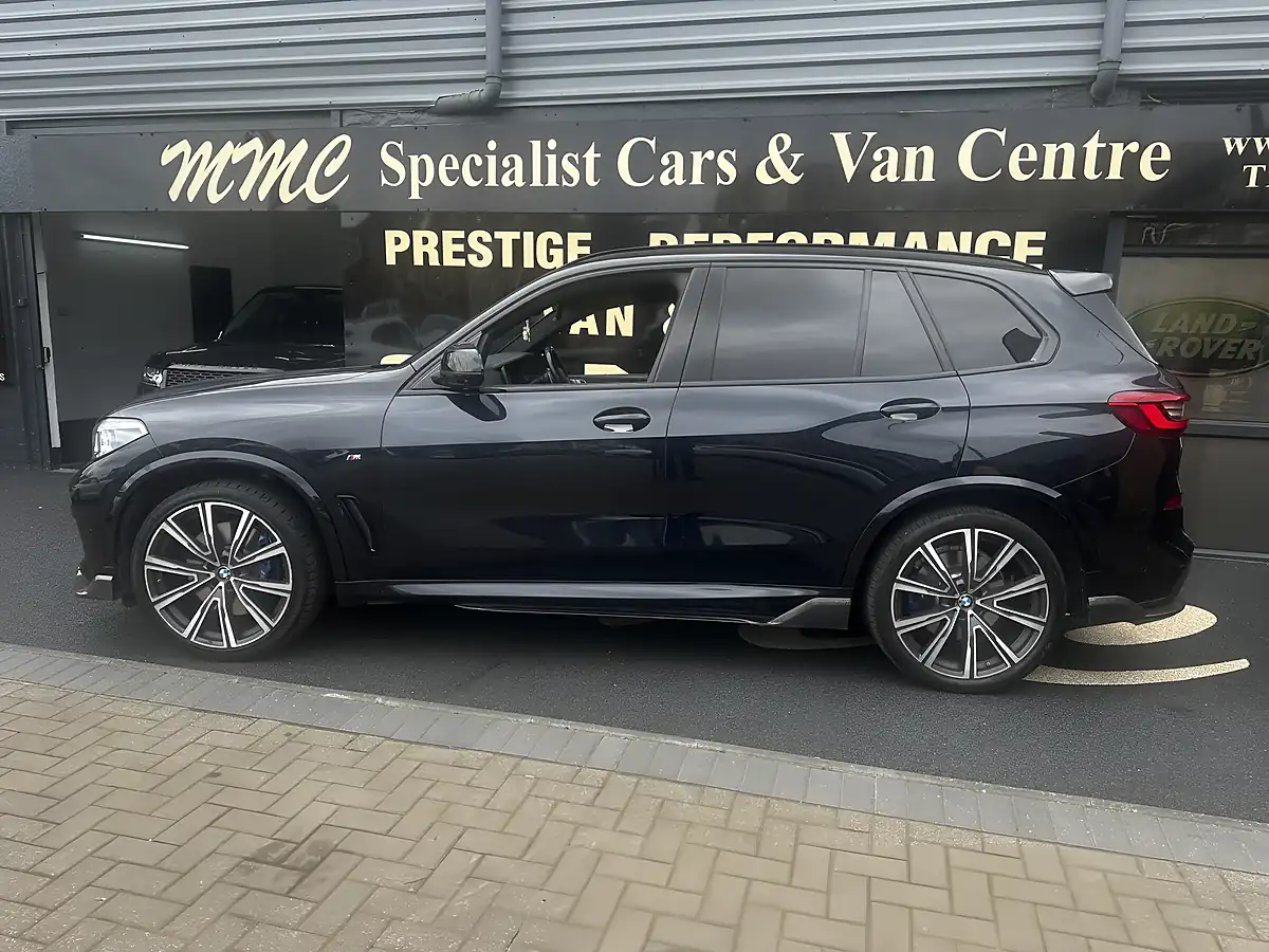 Used 2019 BMW X5 M Sport Black - Interior and Exterior details 3