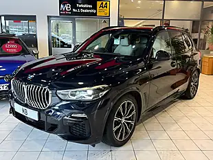 Used 2019 BMW X5 M Sport Black - Interior and Exterior details 5
