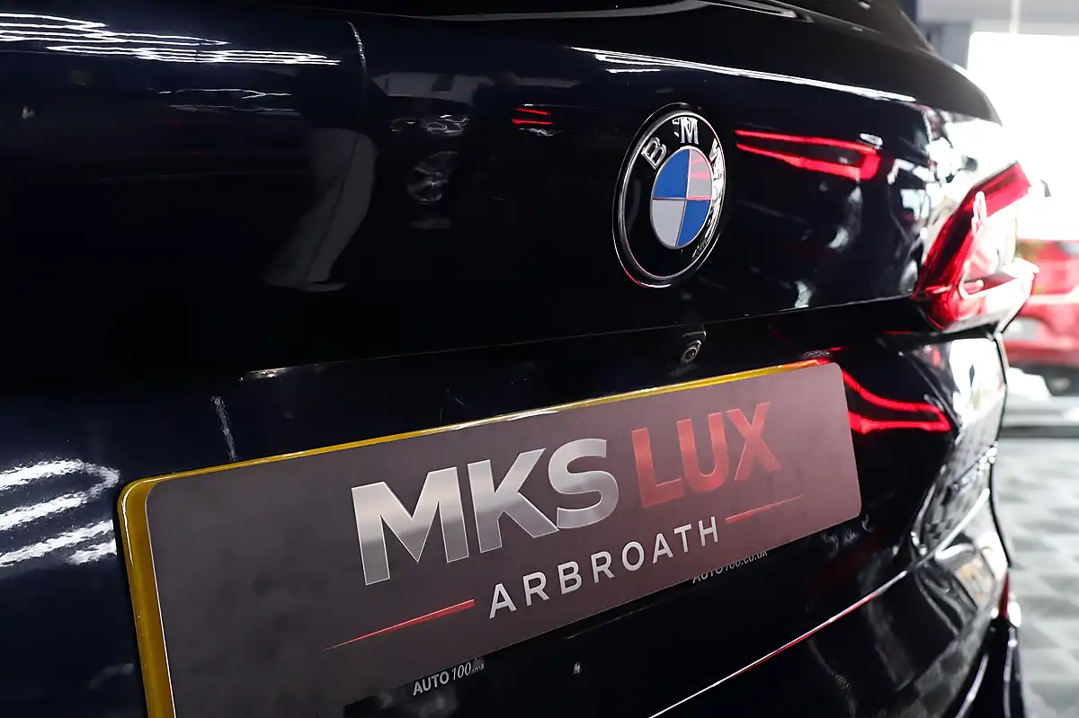 Used 2019 BMW X5 M Sport Black - Interior and Exterior details 11