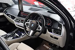 Used 2019 BMW X5 M Sport Black - Interior and Exterior details 13