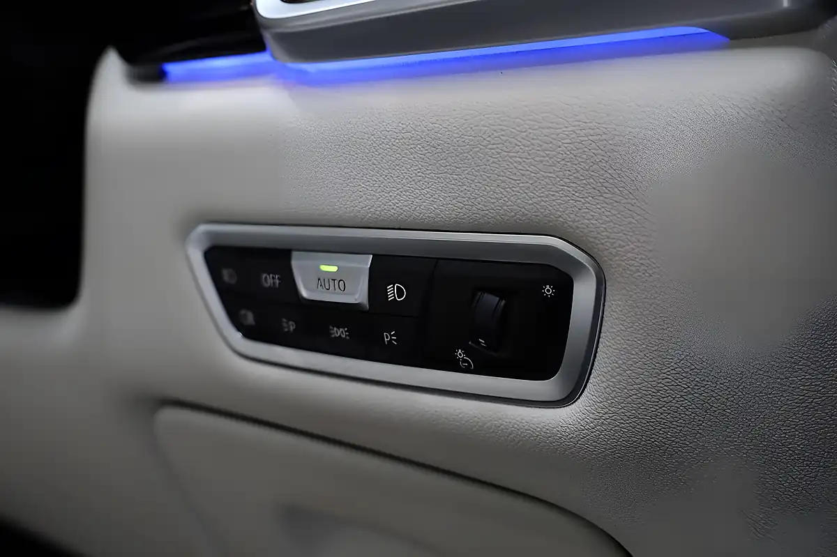 Used 2019 BMW X5 M Sport Black - Interior and Exterior details 16